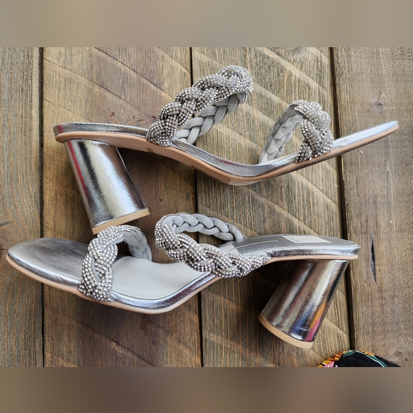 Dolce Vita EUC Silver Braided Women's Heels - Picture 1 of 17